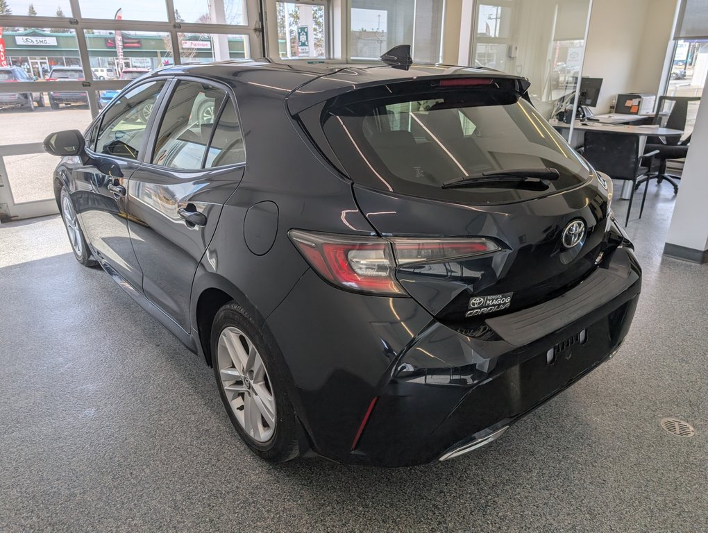 Toyota Corolla Hatchback SE, AUTOMATIQUE, 2022 à Magog, Québec - 4 - w1024h768px