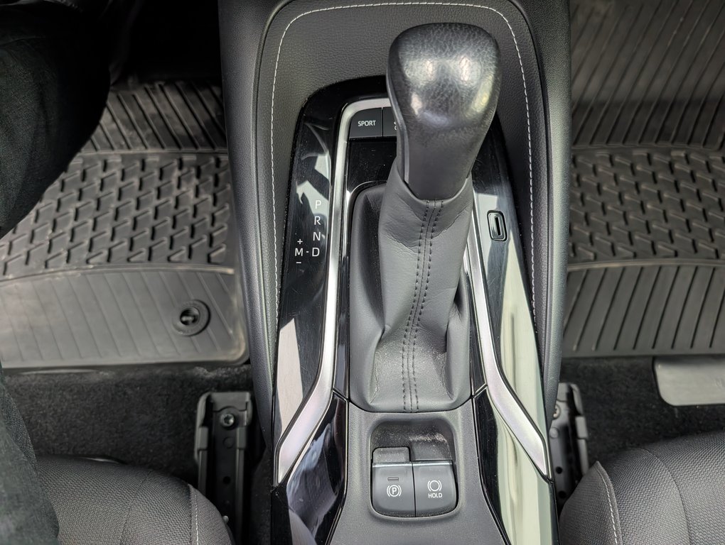 Toyota Corolla Hatchback SE, AUTOMATIQUE, 2022 à Magog, Québec - 15 - w1024h768px