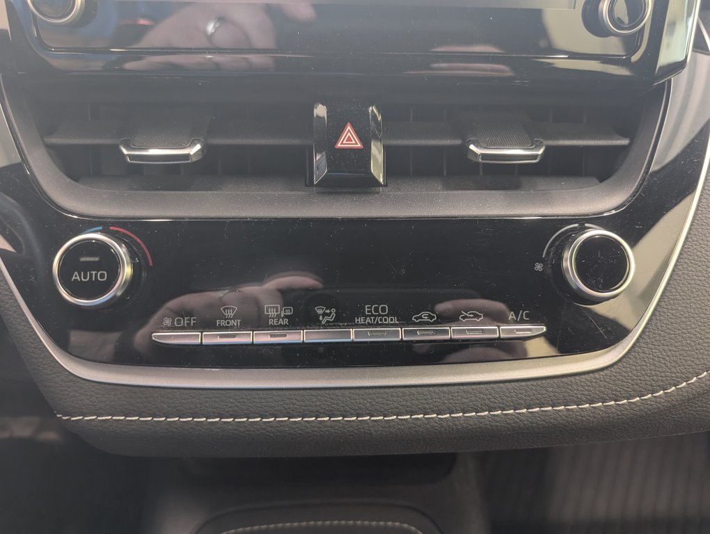 2022 Toyota Corolla Hatchback AUTOMATIQUE, A/C, in Magog, Quebec - 16 - w1024h768px