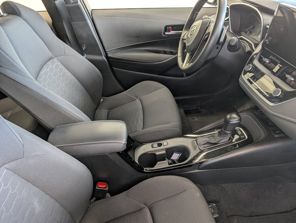2023 Toyota Corolla Hatchback SE AUTOMATIQUE, GARANTIE JUSQU EN 2027, in Magog, Quebec - 9 - w1024h768px