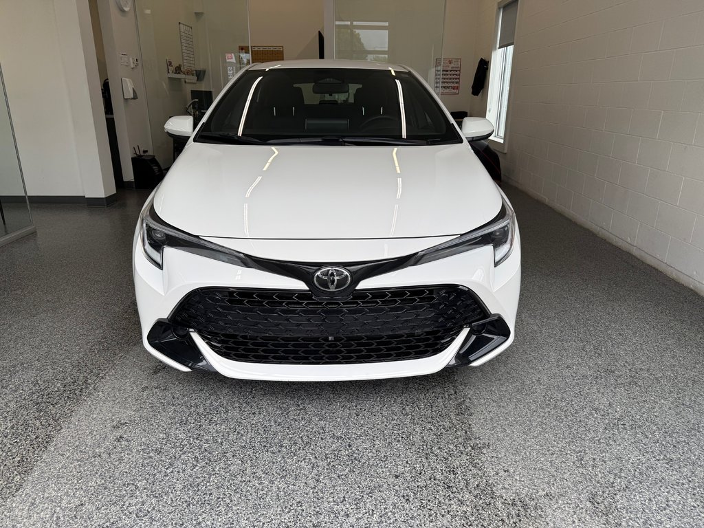 Toyota Corolla Hatchback  2023 à Magog, Québec - 6 - w1024h768px