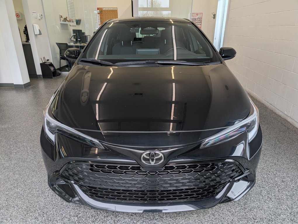 Toyota Corolla Hatchback SE 2023 à Magog, Québec - 5 - w1024h768px