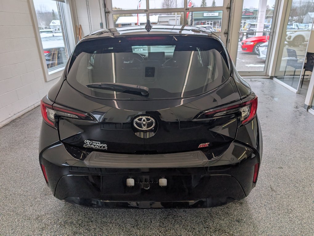 Toyota Corolla Hatchback SE, AUTOMATIQUE, 2024 à Magog, Québec - 3 - w1024h768px