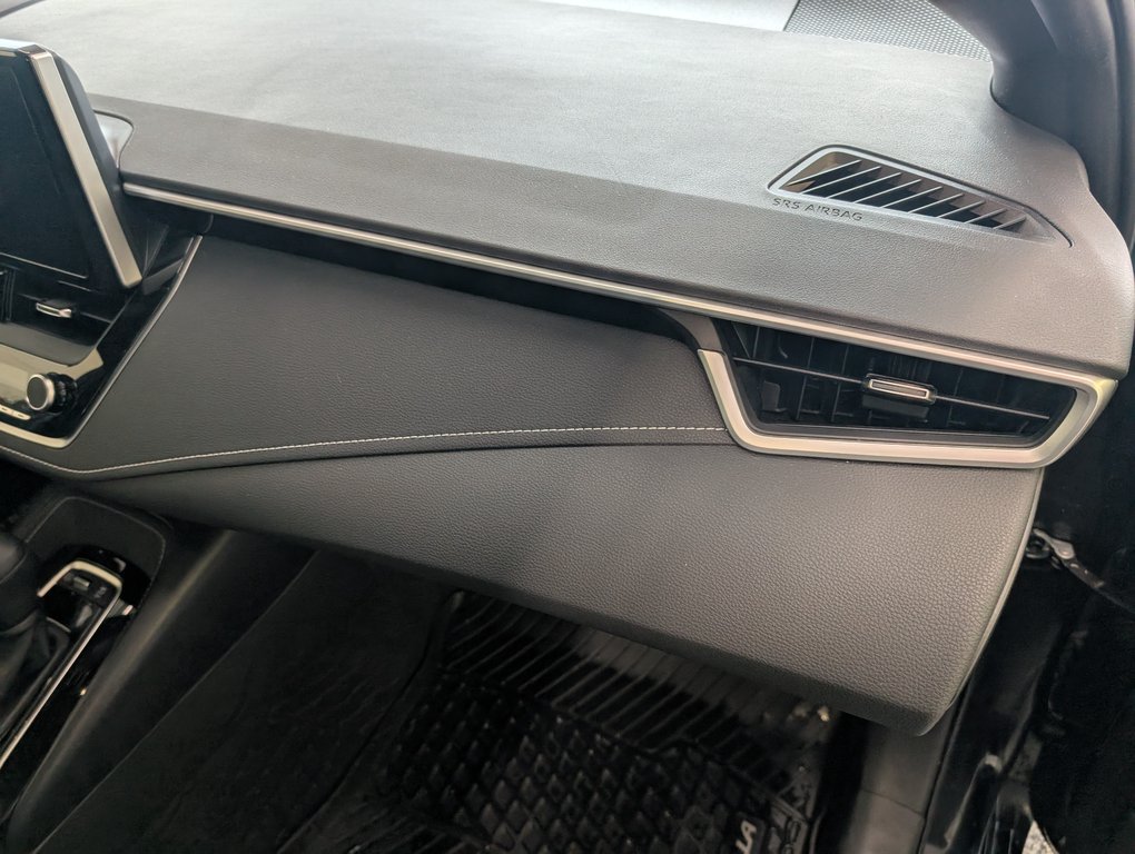 Toyota Corolla Hatchback SE, AUTOMATIQUE, 2024 à Magog, Québec - 10 - w1024h768px