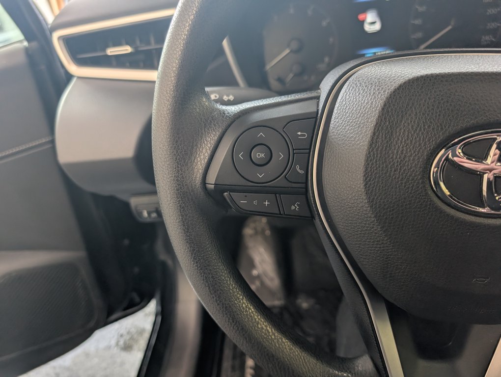 Toyota Corolla Hatchback SE, AUTOMATIQUE, 2024 à Magog, Québec - 18 - w1024h768px