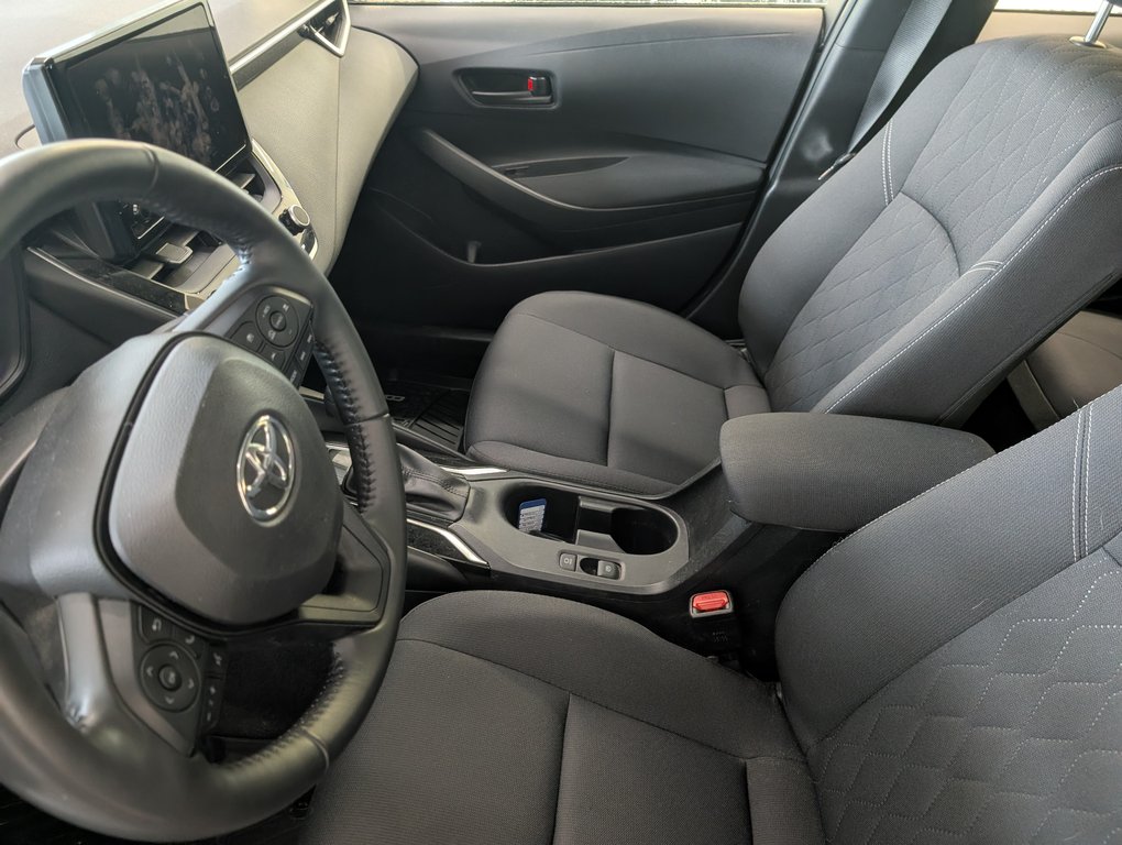 2023 Toyota COROLLA HYBRIDE LE AWD, in Magog, Quebec - 8 - w1024h768px