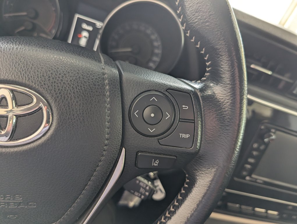 2017 Toyota Corolla iM A/C, in Magog, Quebec - 19 - w1024h768px