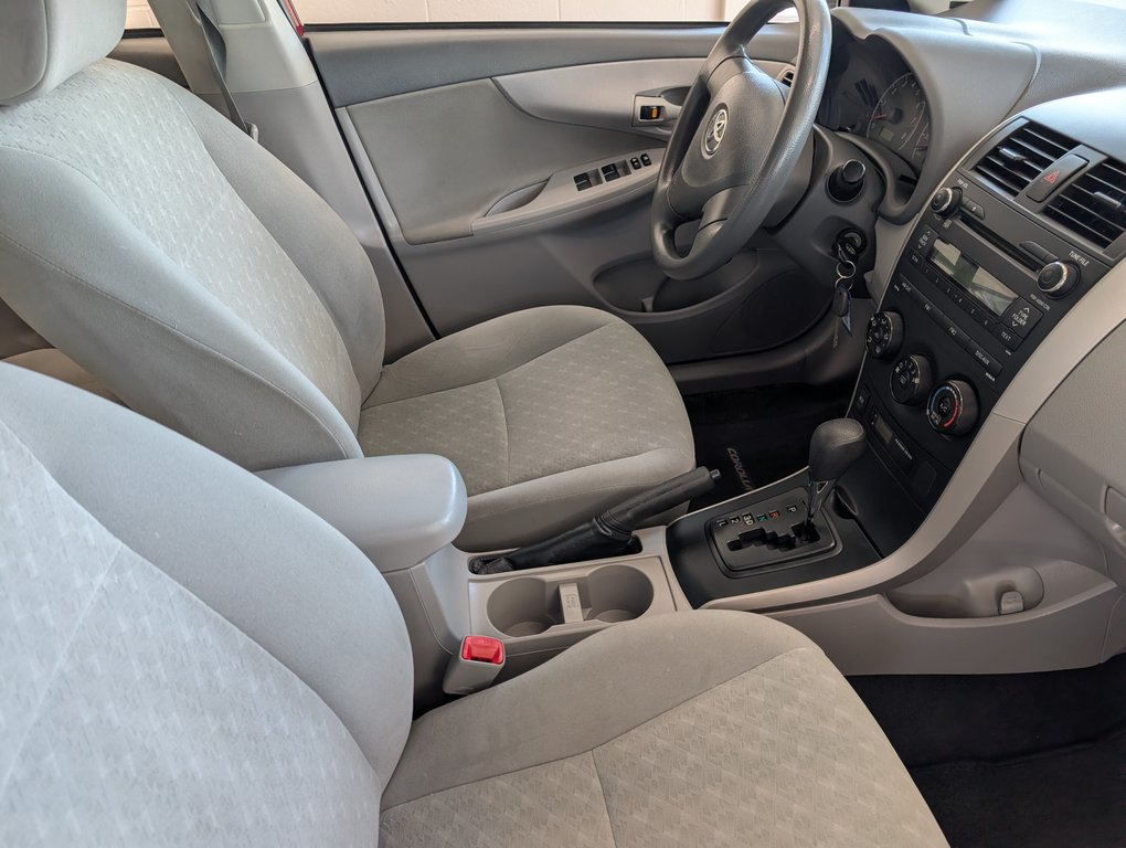 2010 Toyota Corolla CE, AUTOMATIQUE, A/C, in Magog, Quebec - 8 - w1024h768px