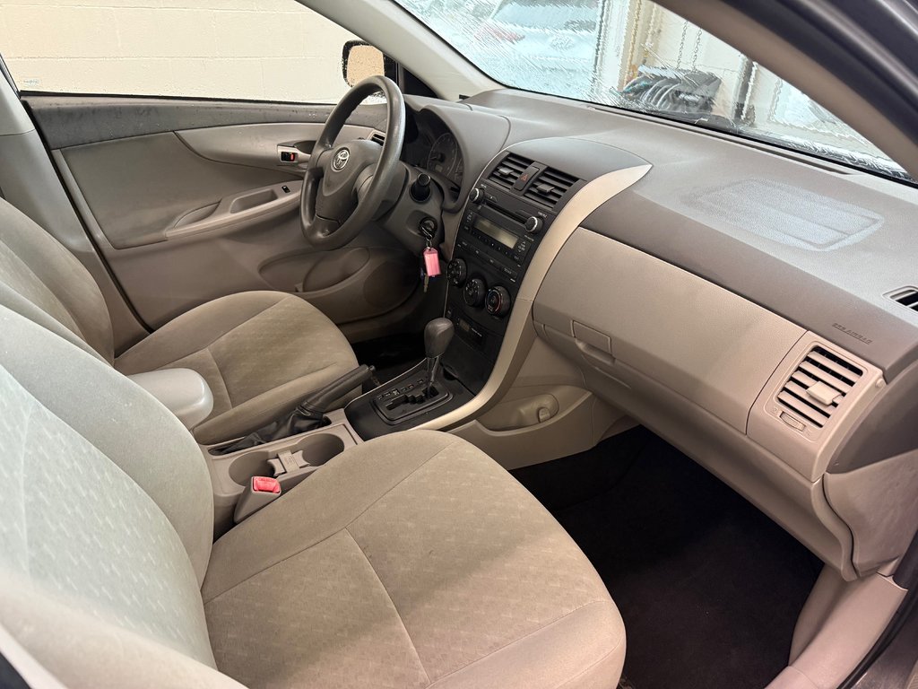 Toyota Corolla S 2010 à Magog, Québec - 6 - w1024h768px