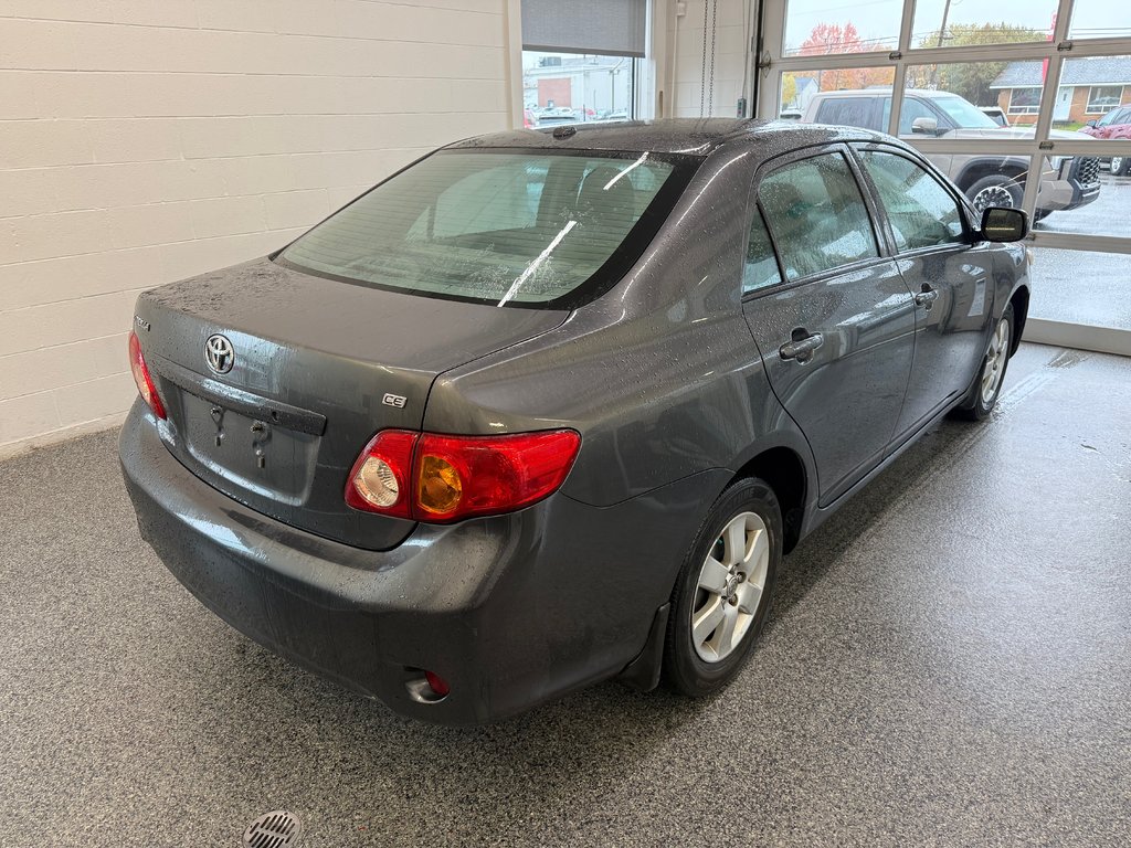 Toyota Corolla S 2010 à Magog, Québec - 2 - w1024h768px