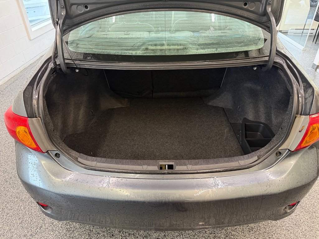 Toyota Corolla S 2010 à Magog, Québec - 8 - w1024h768px