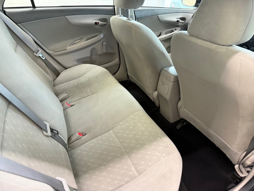 Toyota Corolla S 2010 à Magog, Québec - 7 - w1024h768px