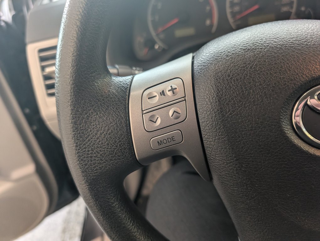 2012 Toyota Corolla LE, AUTOMATIQUE, A/C, in Magog, Quebec - 16 - w1024h768px
