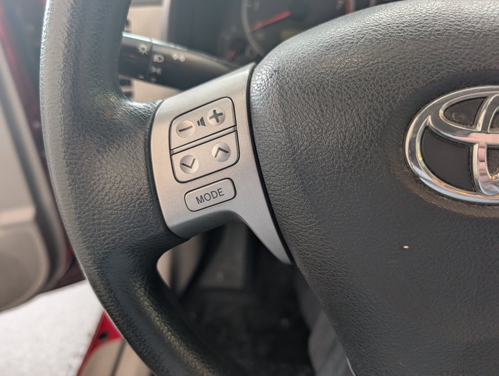 Toyota Corolla CE, AUTOMATIQUE, A/C, 2013 à Magog, Québec - 18 - w1024h768px