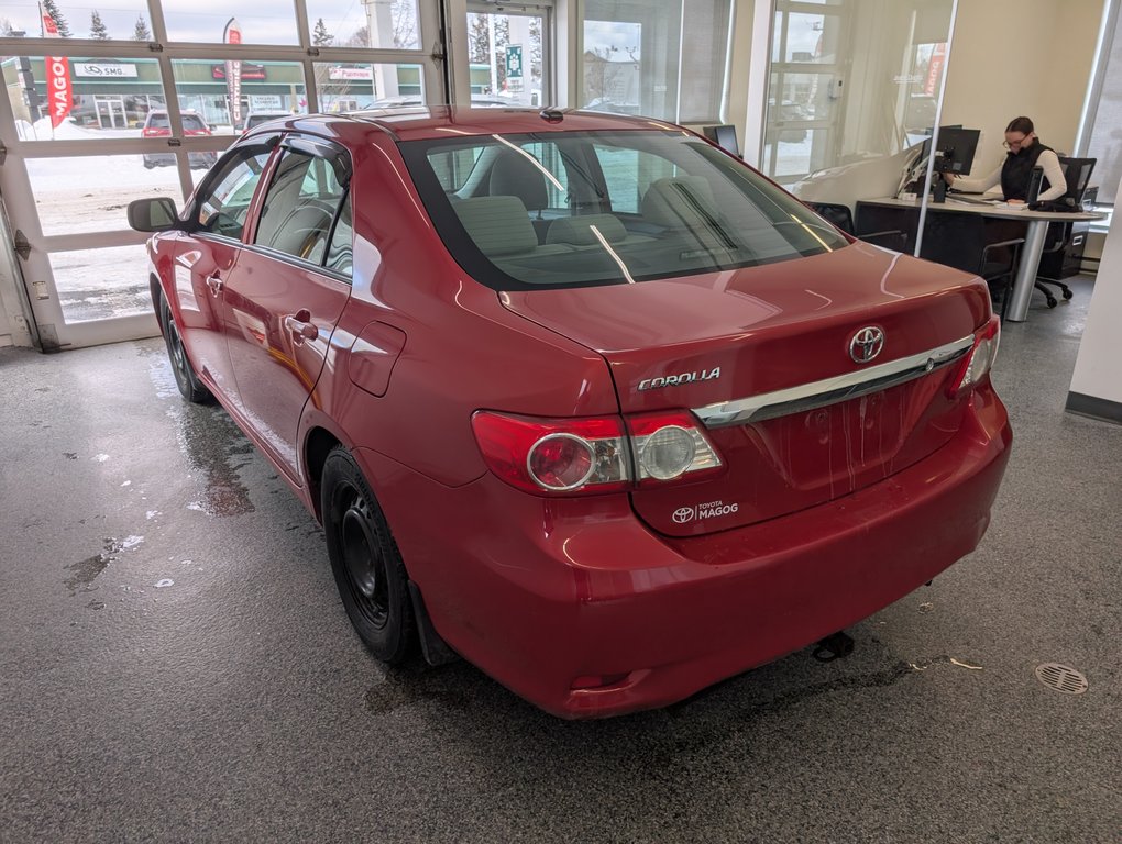 Toyota Corolla CE, AUTOMATIQUE, A/C, 2013 à Magog, Québec - 4 - w1024h768px