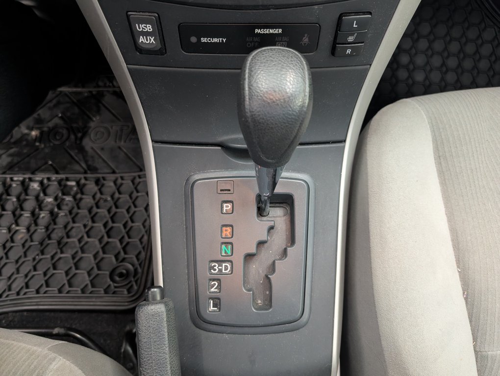 Toyota Corolla CE, AUTOMATIQUE, A/C, 2013 à Magog, Québec - 16 - w1024h768px