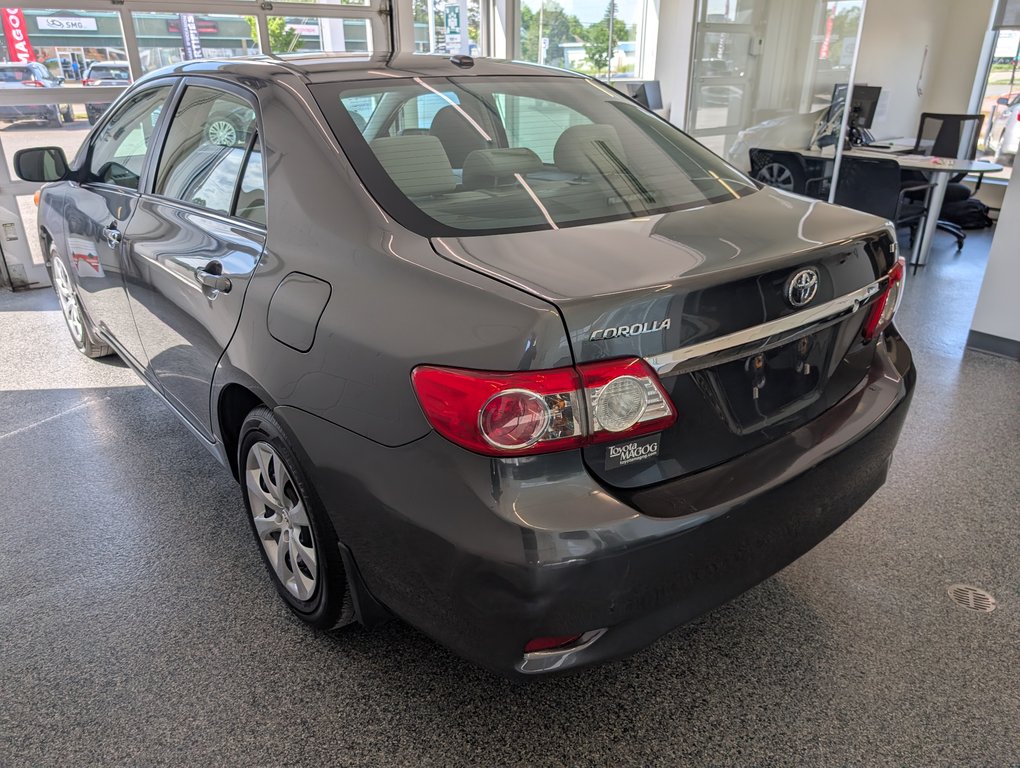 Toyota Corolla LE, TOIT, A/C, AUTOMATIQUE, 2013 à Magog, Québec - 4 - w1024h768px