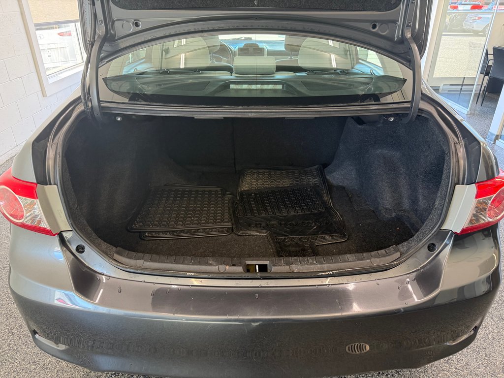 Toyota Corolla LE AUTOMATIQUE, 2013 à Magog, Québec - 9 - w1024h768px