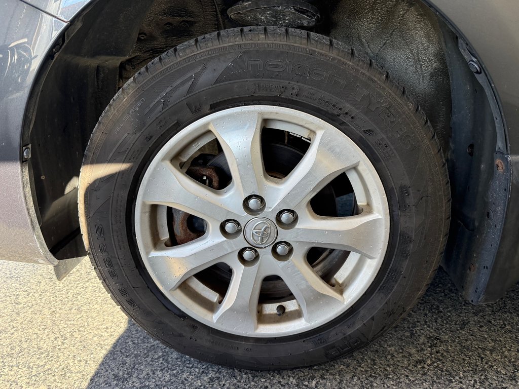 Toyota Corolla LE AUTOMATIQUE, 2013 à Magog, Québec - 16 - w1024h768px