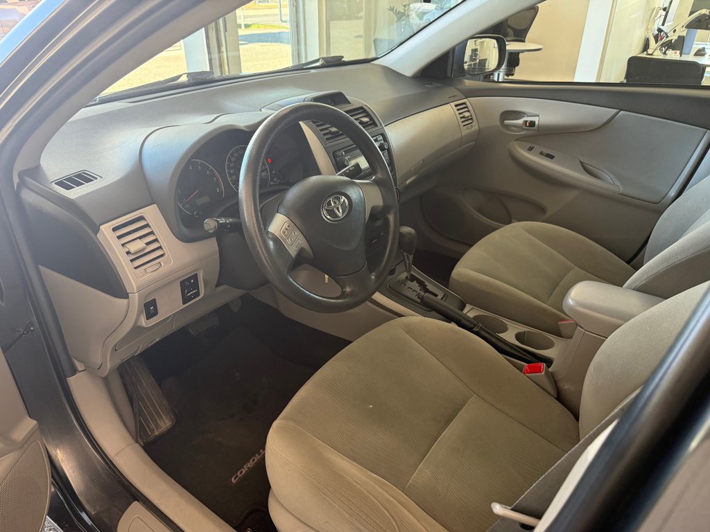 Toyota Corolla LE AUTOMATIQUE, 2013 à Magog, Québec - 11 - w1024h768px