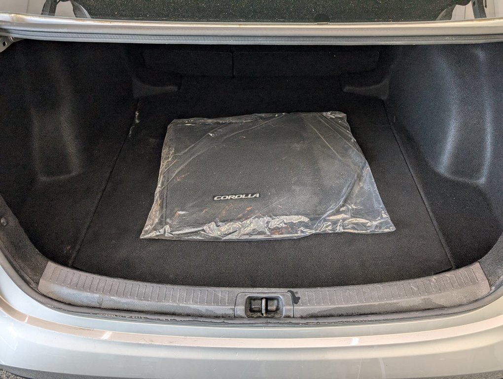 Toyota Corolla LE CVT 2020 à Magog, Québec - 7 - w1024h768px