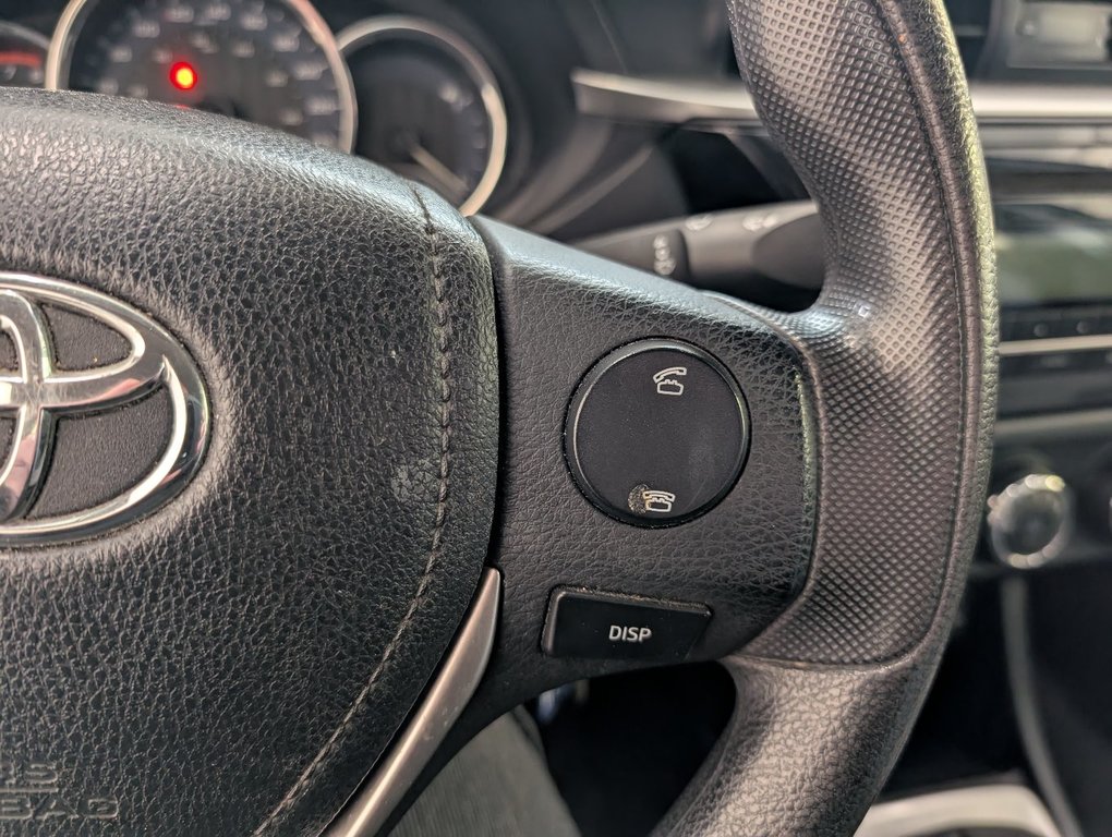 2014 Toyota Corolla CE, in Magog, Quebec - 19 - w1024h768px