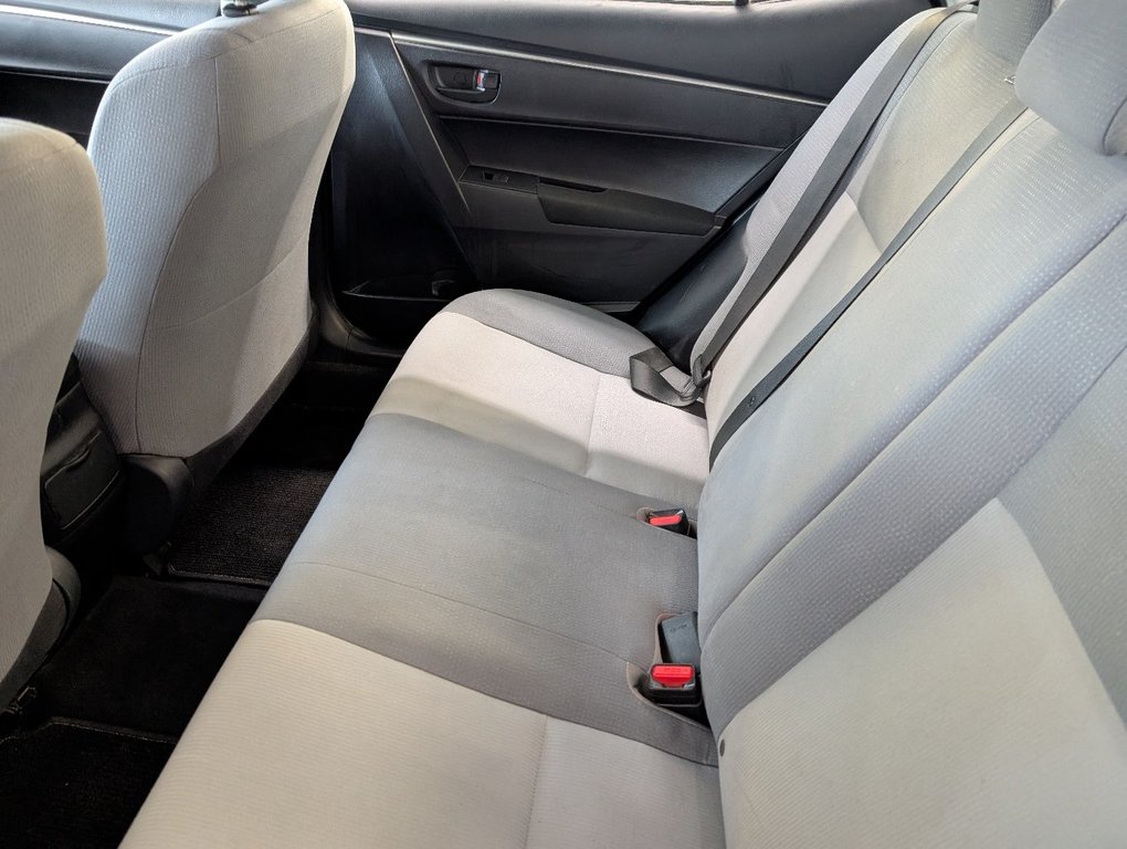 2014 Toyota Corolla CE, in Magog, Quebec - 10 - w1024h768px