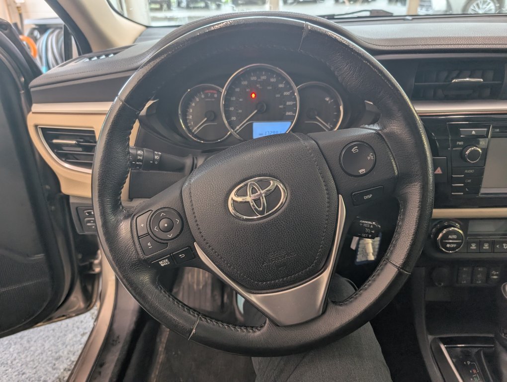 Toyota Corolla LE ECO, TOIT, MAGS, 2014 à Magog, Québec - 14 - w1024h768px