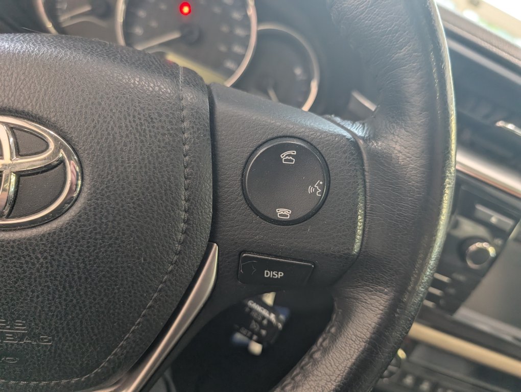 Toyota Corolla LE ECO, TOIT, MAGS, 2014 à Magog, Québec - 19 - w1024h768px