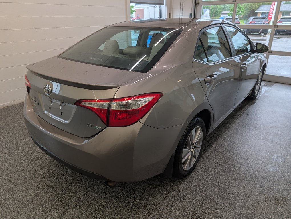 Toyota Corolla LE ECO, TOIT, MAGS, 2014 à Magog, Québec - 3 - w1024h768px