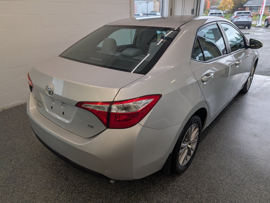 Toyota Corolla LE 2014 à Magog, Québec - 3 - w1024h768px