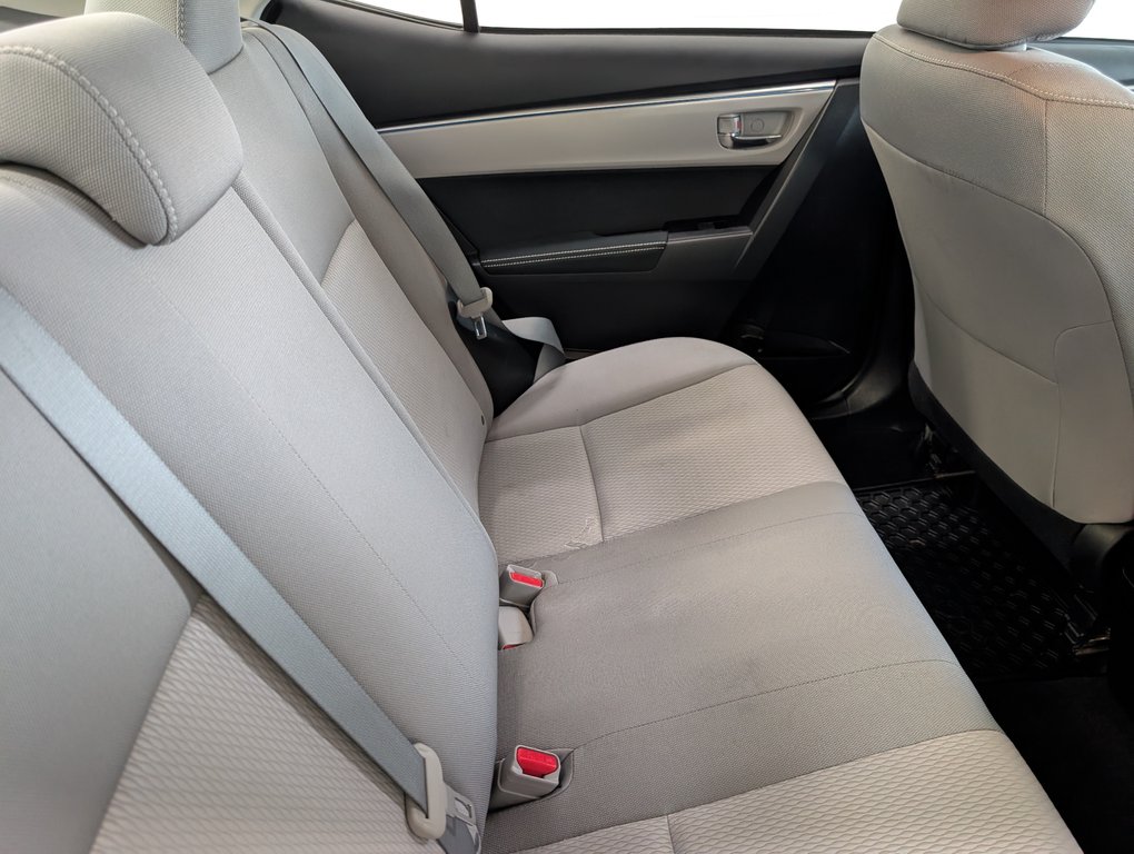 Toyota Corolla LE 2014 à Magog, Québec - 7 - w1024h768px
