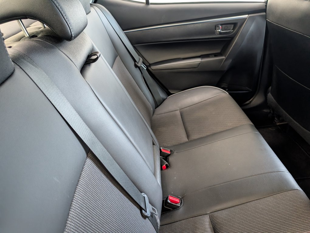 Toyota Corolla S, A/C, 2015 à Magog, Québec - 7 - w1024h768px