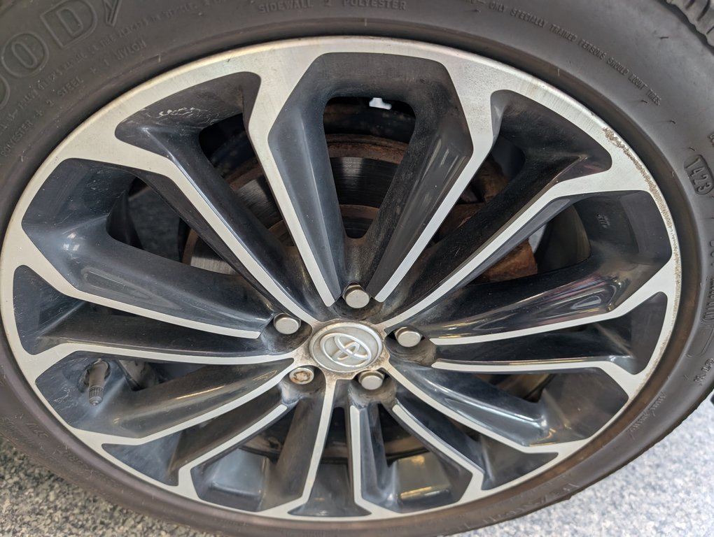 Toyota Corolla S, A/C, 2015 à Magog, Québec - 24 - w1024h768px