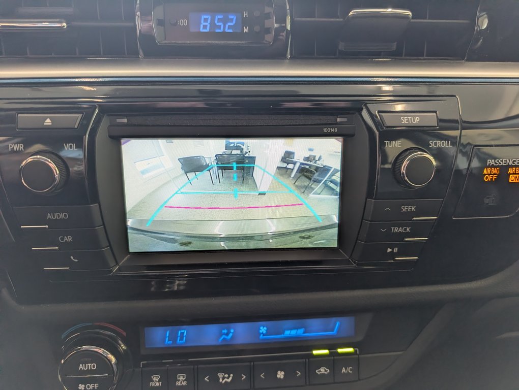 Toyota Corolla S, A/C, 2015 à Magog, Québec - 21 - w1024h768px