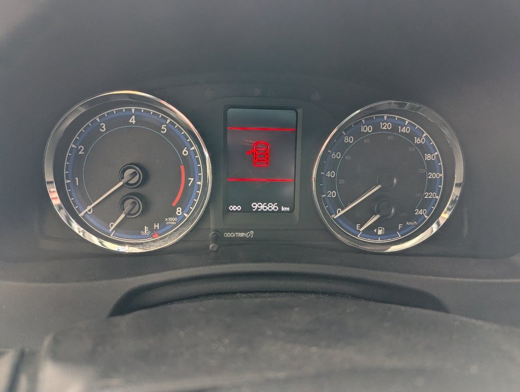 2017 Toyota Corolla LE in Magog, Quebec - 19 - w1024h768px