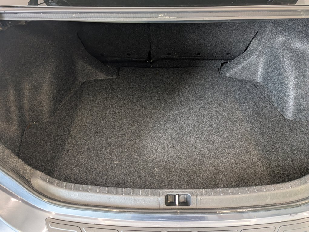 2017 Toyota Corolla ****LE, AUTOMATIQUE, A/C, in Magog, Quebec - 7 - w1024h768px