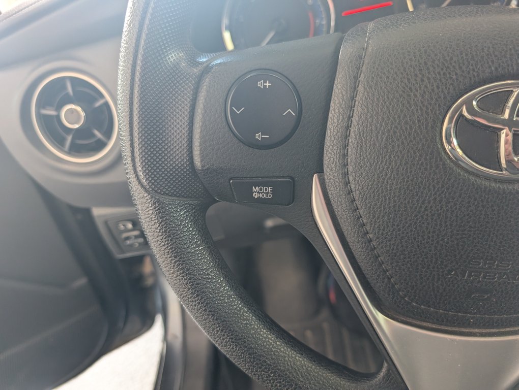 2017 Toyota Corolla ****LE, AUTOMATIQUE, A/C, in Magog, Quebec - 18 - w1024h768px