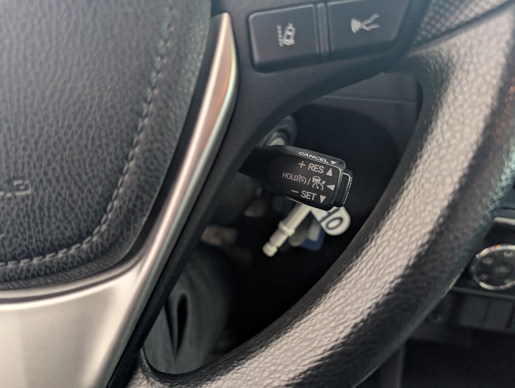 Toyota Corolla CE, AUTOMATIQUE, A/C, 2017 à Magog, Québec - 20 - w1024h768px