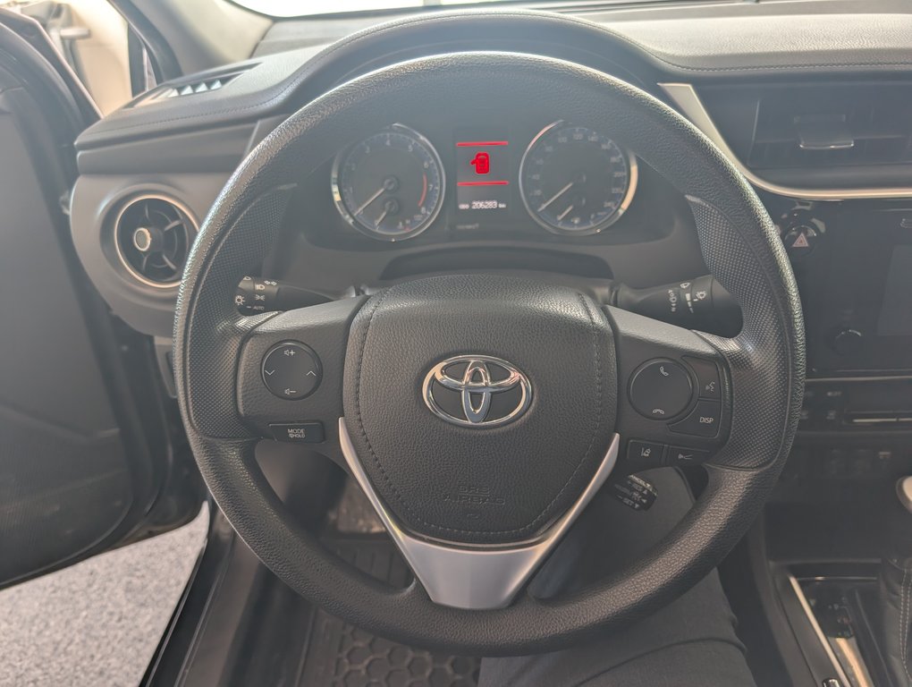 Toyota Corolla LE, AUTOMATIQUE, A/C, 2017 à Magog, Québec - 14 - w1024h768px