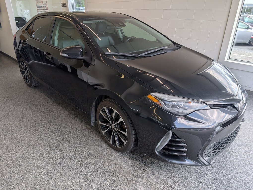Toyota Corolla SE, 2017 à Magog, Québec - 1 - w1024h768px