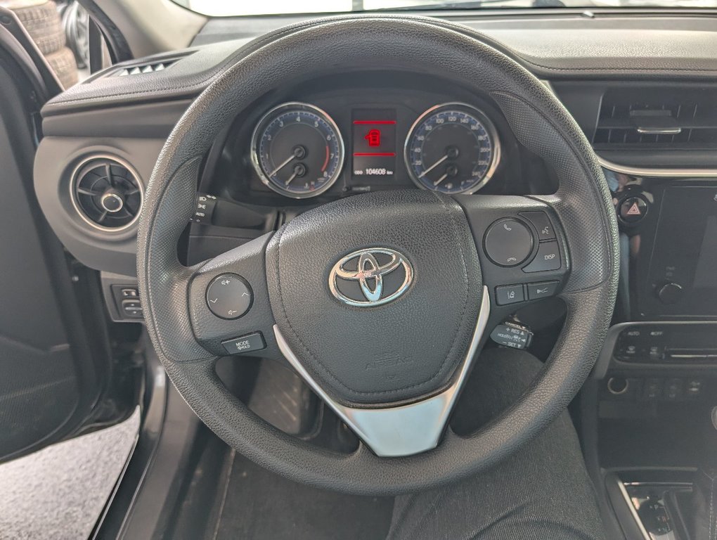 Toyota Corolla LE, AUTOMATIQUE, A/C, 2018 à Magog, Québec - 12 - w1024h768px