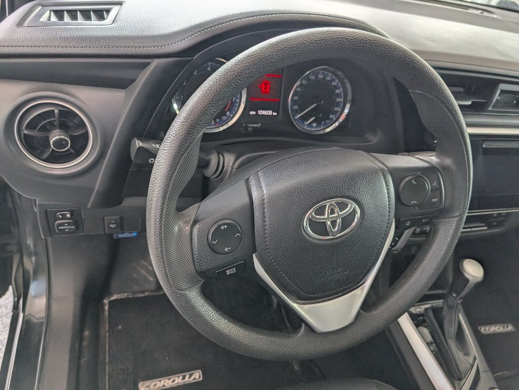 Toyota Corolla LE, AUTOMATIQUE, A/C, 2018 à Magog, Québec - 10 - w1024h768px