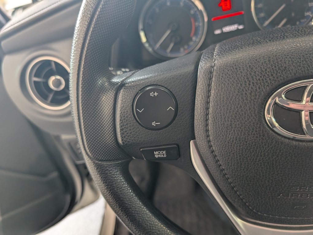 2018 Toyota Corolla LE, AUTOMATIQUE, A/C, in Magog, Quebec - 19 - w1024h768px