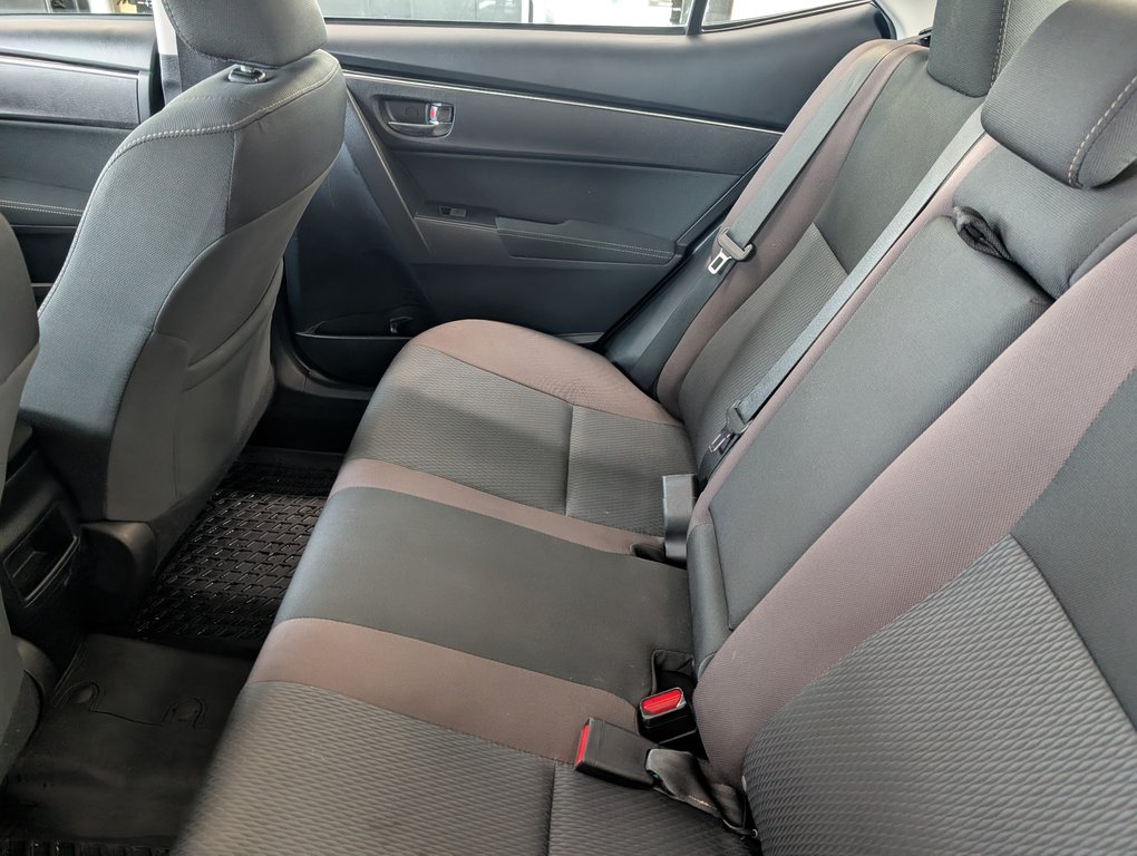 2018 Toyota Corolla LE, AUTOMATIQUE, A/C, in Magog, Quebec - 11 - w1024h768px