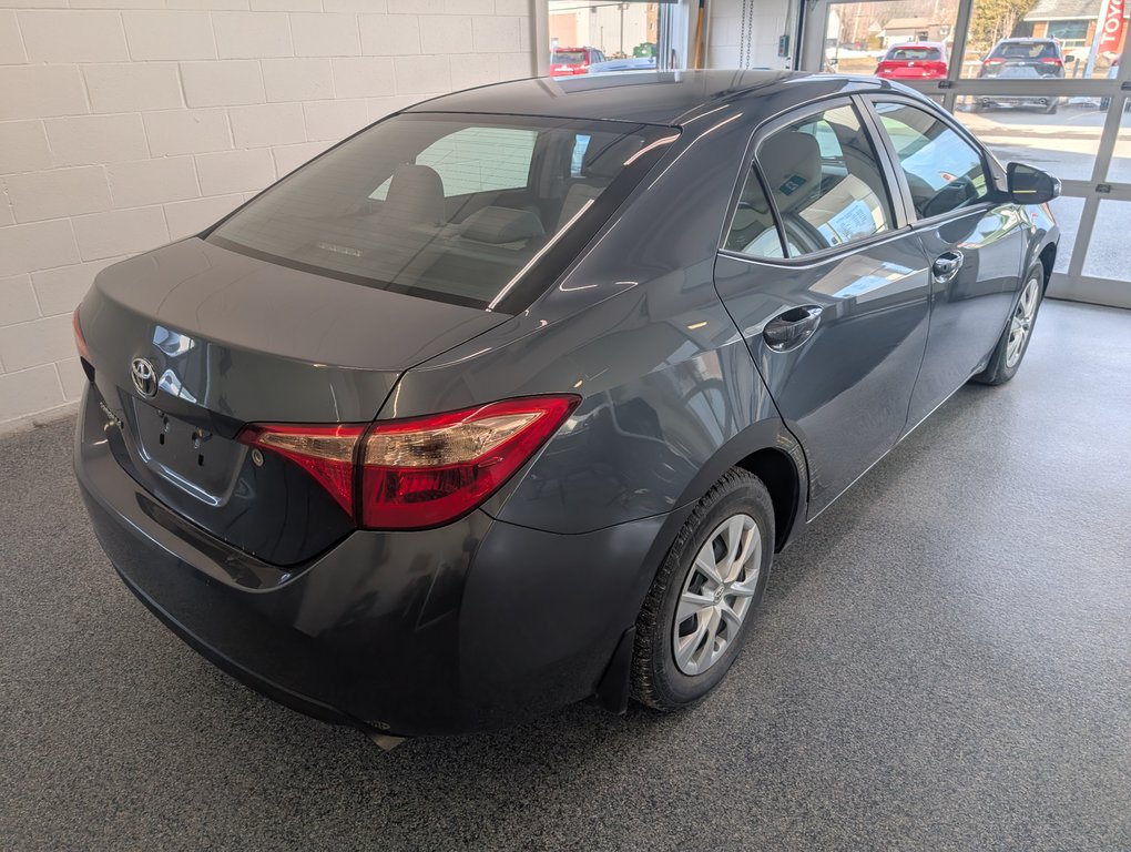 2018 Toyota Corolla CE AUTOMATIQUE, AC in Magog, Quebec - 3 - w1024h768px