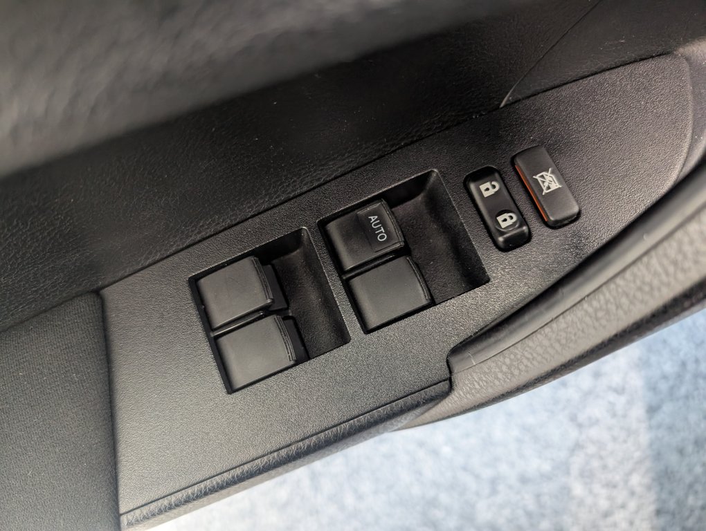 2018 Toyota Corolla CE AUTOMATIQUE, AC in Magog, Quebec - 10 - w1024h768px