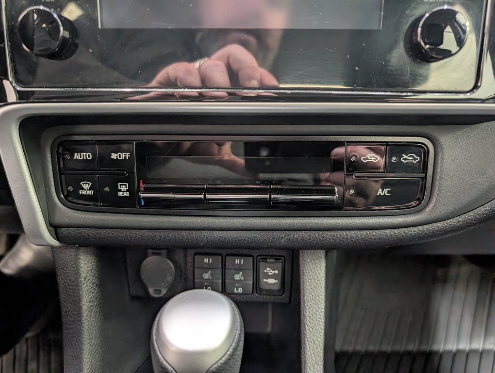 2019 Toyota Corolla LE, AUTOMATIQUE, A/C, in Magog, Quebec - 18 - w1024h768px