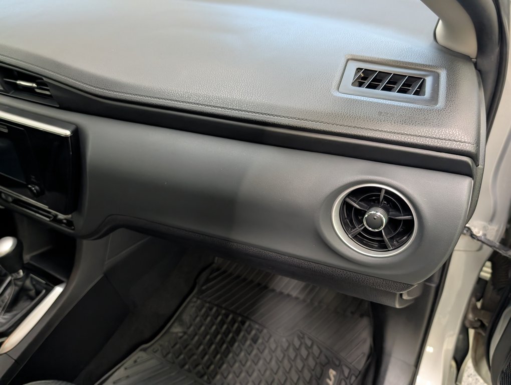 2019 Toyota Corolla LE, AUTOMATIQUE, A/C, in Magog, Quebec - 10 - w1024h768px