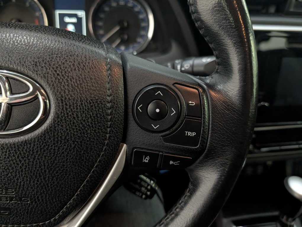 Toyota Corolla SE, A/C, 2019 à Magog, Québec - 19 - w1024h768px